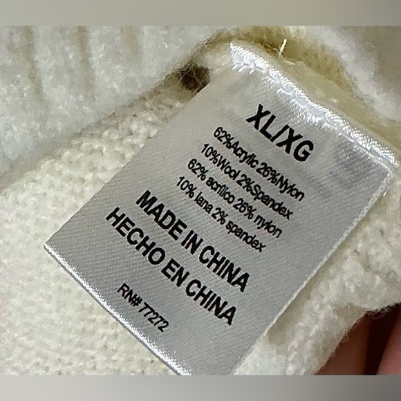 Nordic Pattern Crew Neck Sweater in Blue and Yellow - Picture 7 of 7